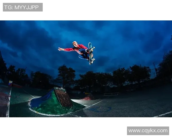 武汉滑板队在极限运动会中以64分领跑积分榜展现强大实力